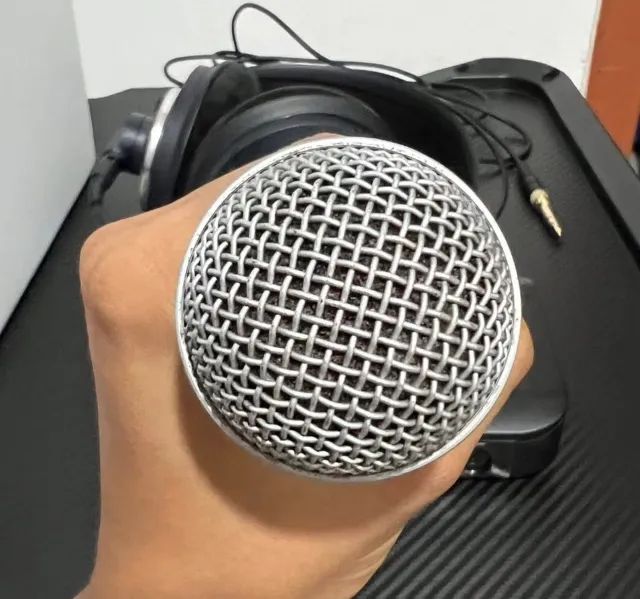 Microfone Shure Blx24br / B58 M15 Beta 58 Sem Fio Cor Preto( + Caixa / Case e acessórios ) - Foto 5