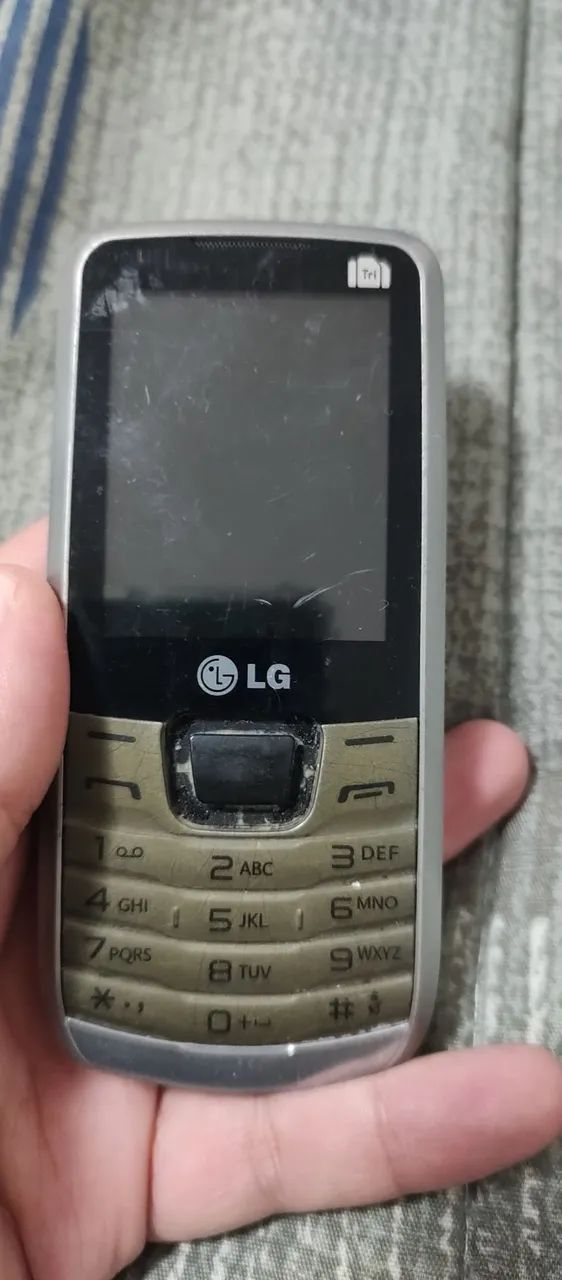 Celular lg tri chip funcionando 