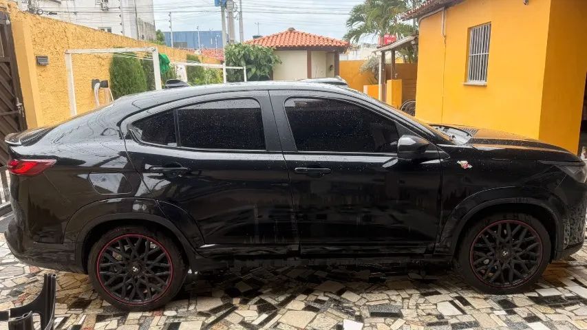 Fiat Fastback Abarth Turbo Flex 1.3 Aut. 2024 - Foto 2