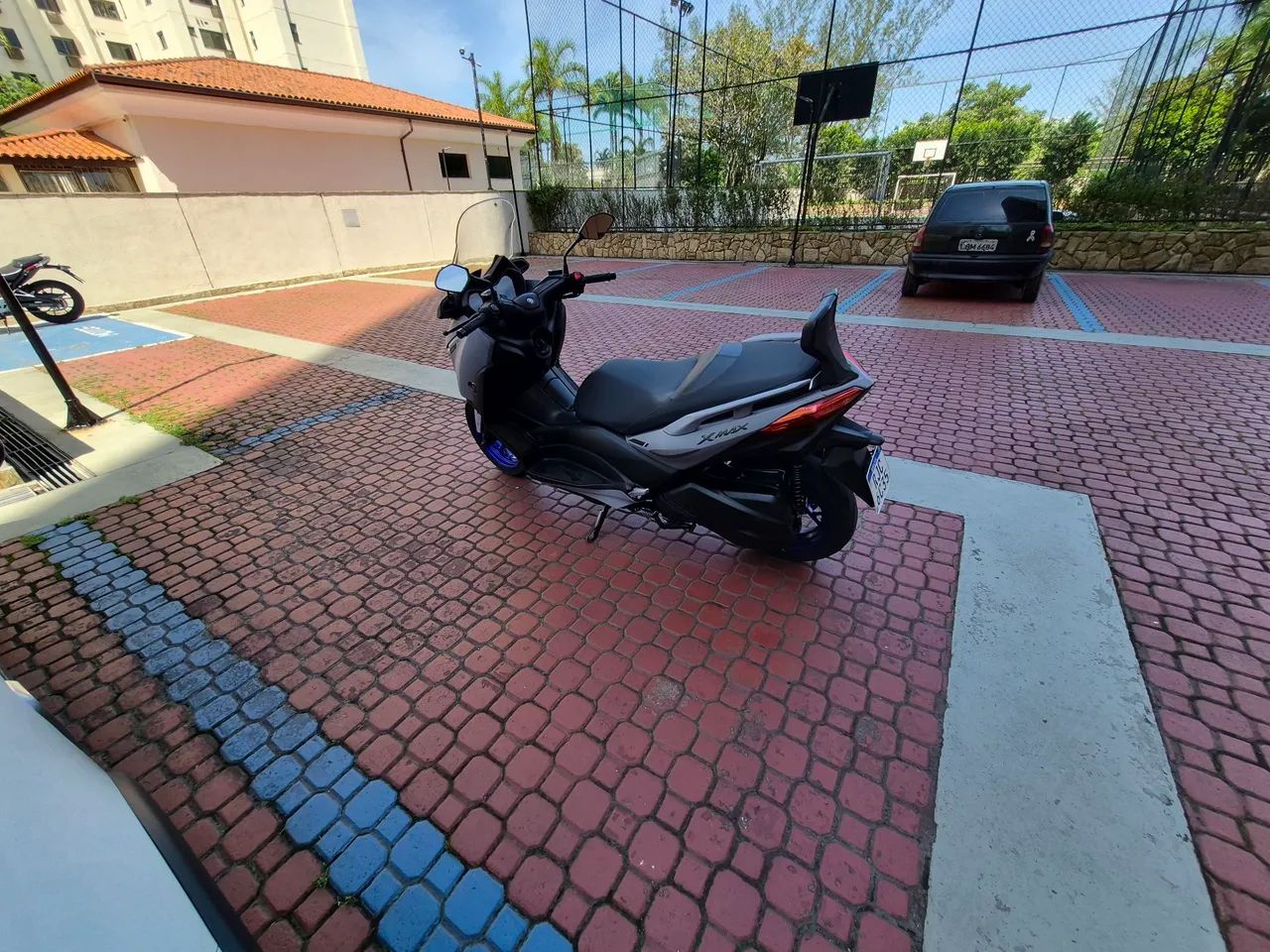 Xmax 250 - Foto 3