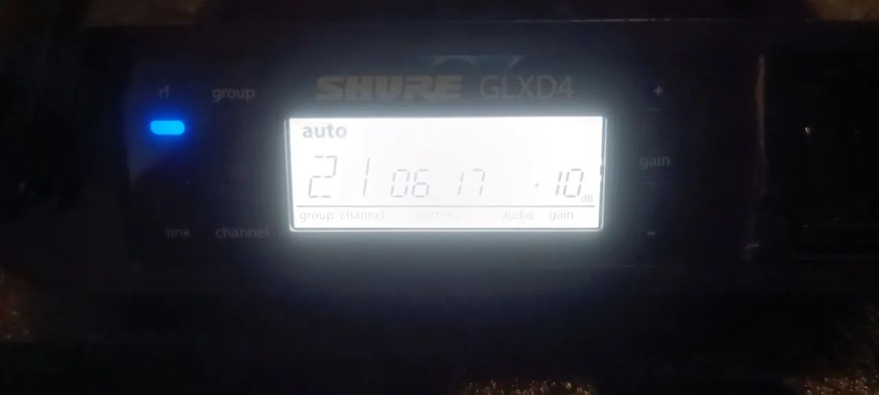 Microfone Sem Fio Shure GLXD4 SM 58 - Foto 3
