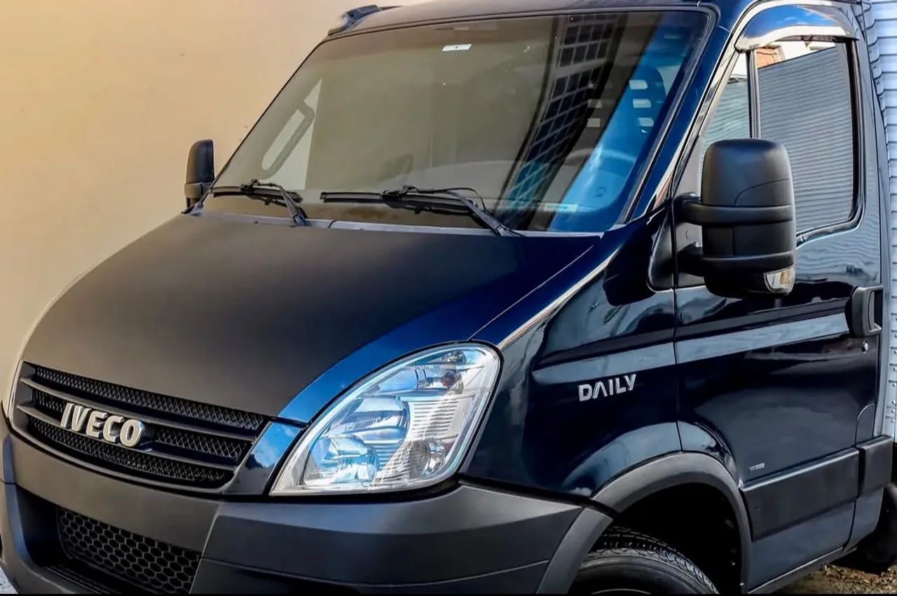Iveco 35s14 /baú/2011 - Foto 4