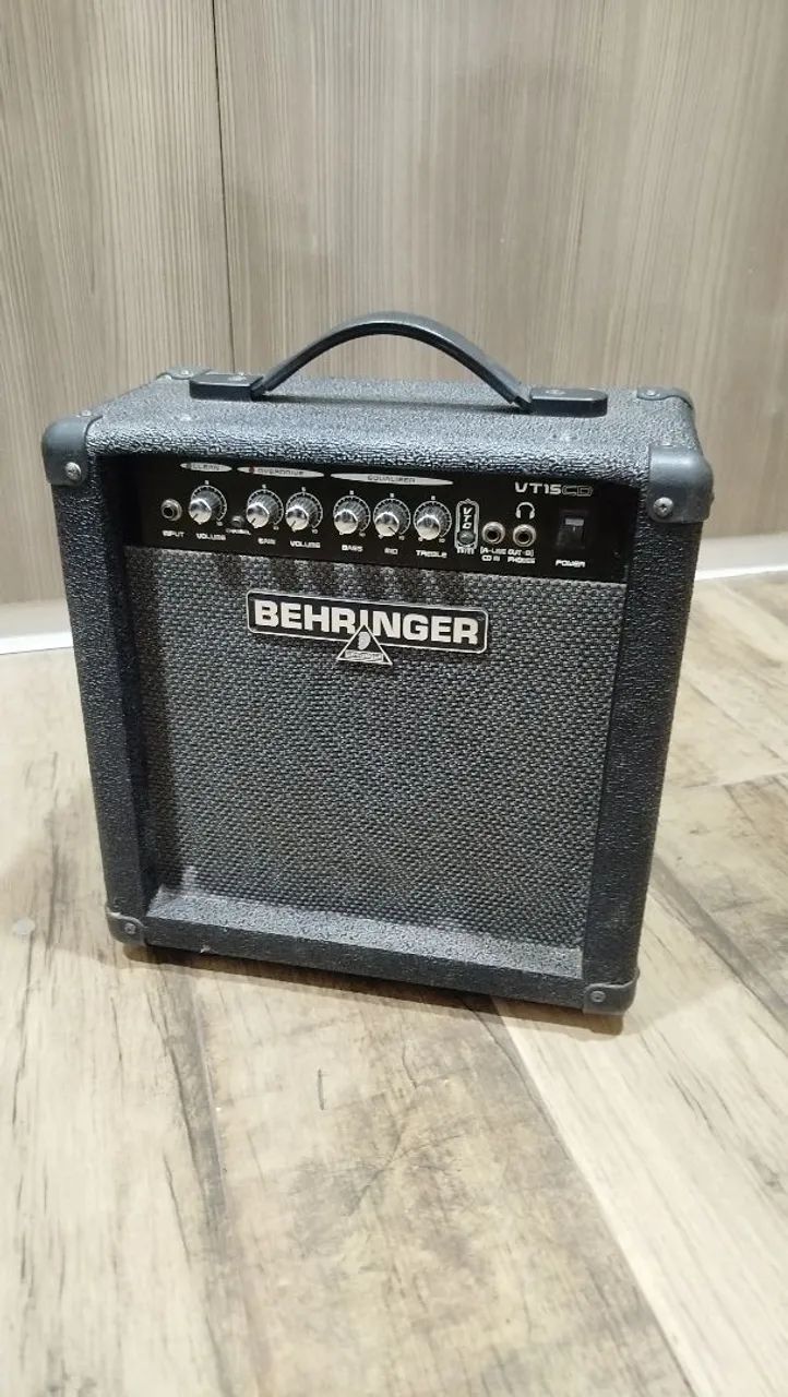 Amplificador Behringer VT15CD - Foto 2