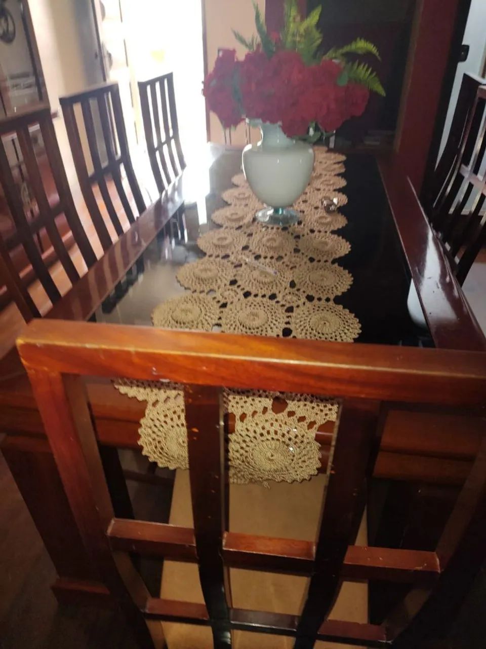 Conjunto mesa jantar 6 cadeiras com cristaleira maciça mogli $6000 - Foto 3