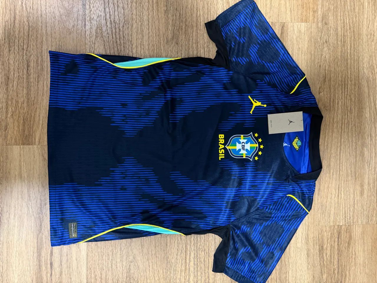 CAMISA BRASIL 2026 - ÚLTIMA PEÇA  - Foto 2