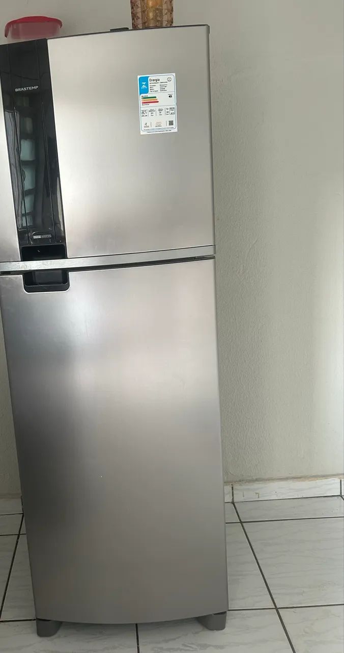 Geladeira 3 meses de uso, perfeito estado - Foto 3