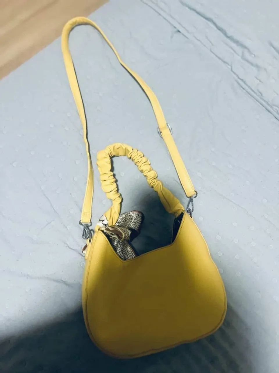 Bolsa de ombro amarela - Foto 3
