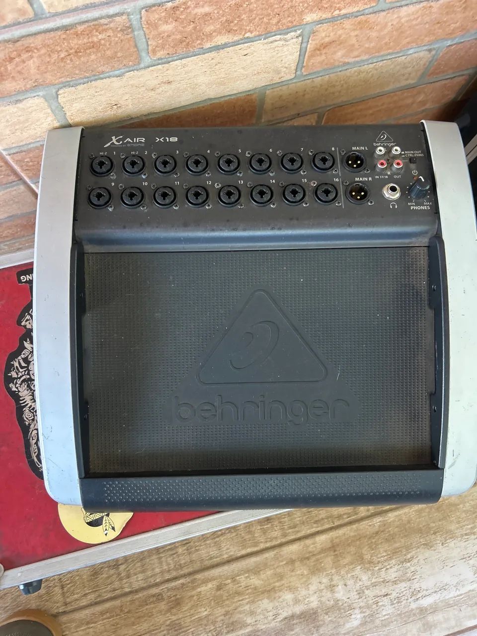 Mesa digital Behringer X air x18