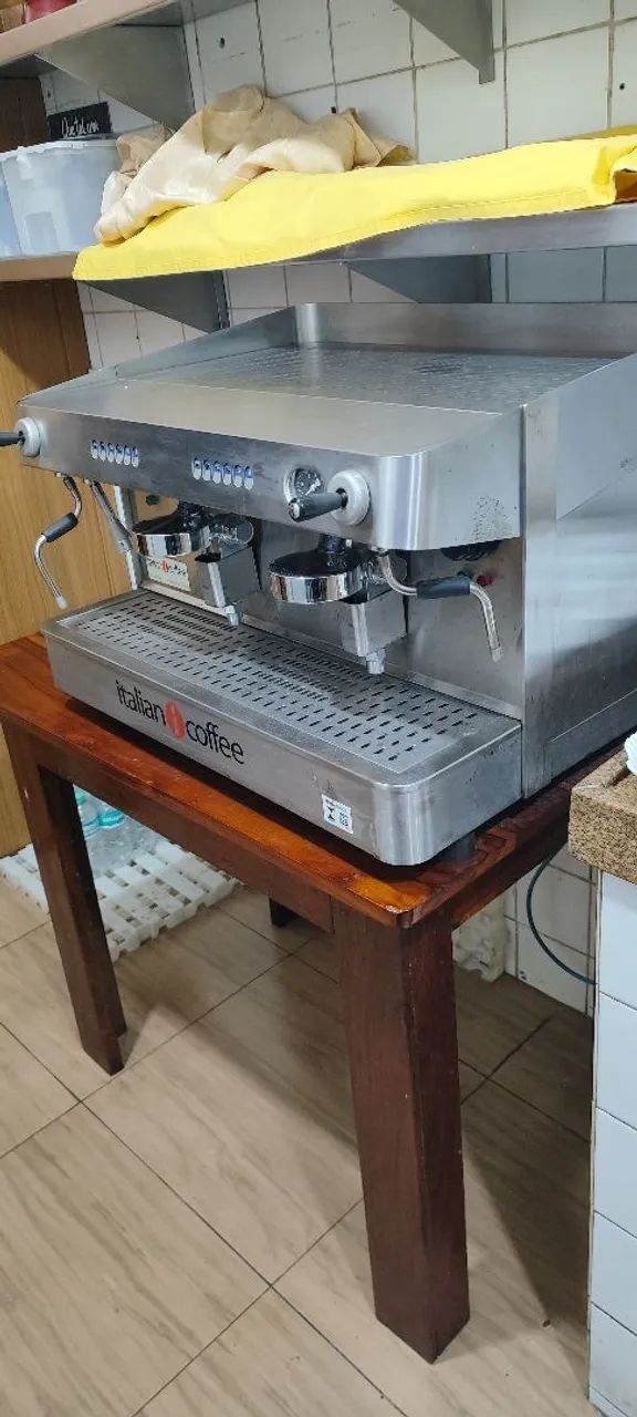 Vende-se Máquina de Café profissional Italian coffee  - Foto 2