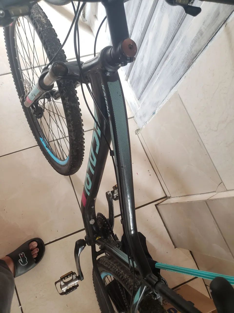 Bicicleta  caloi aro 29 - Foto 3