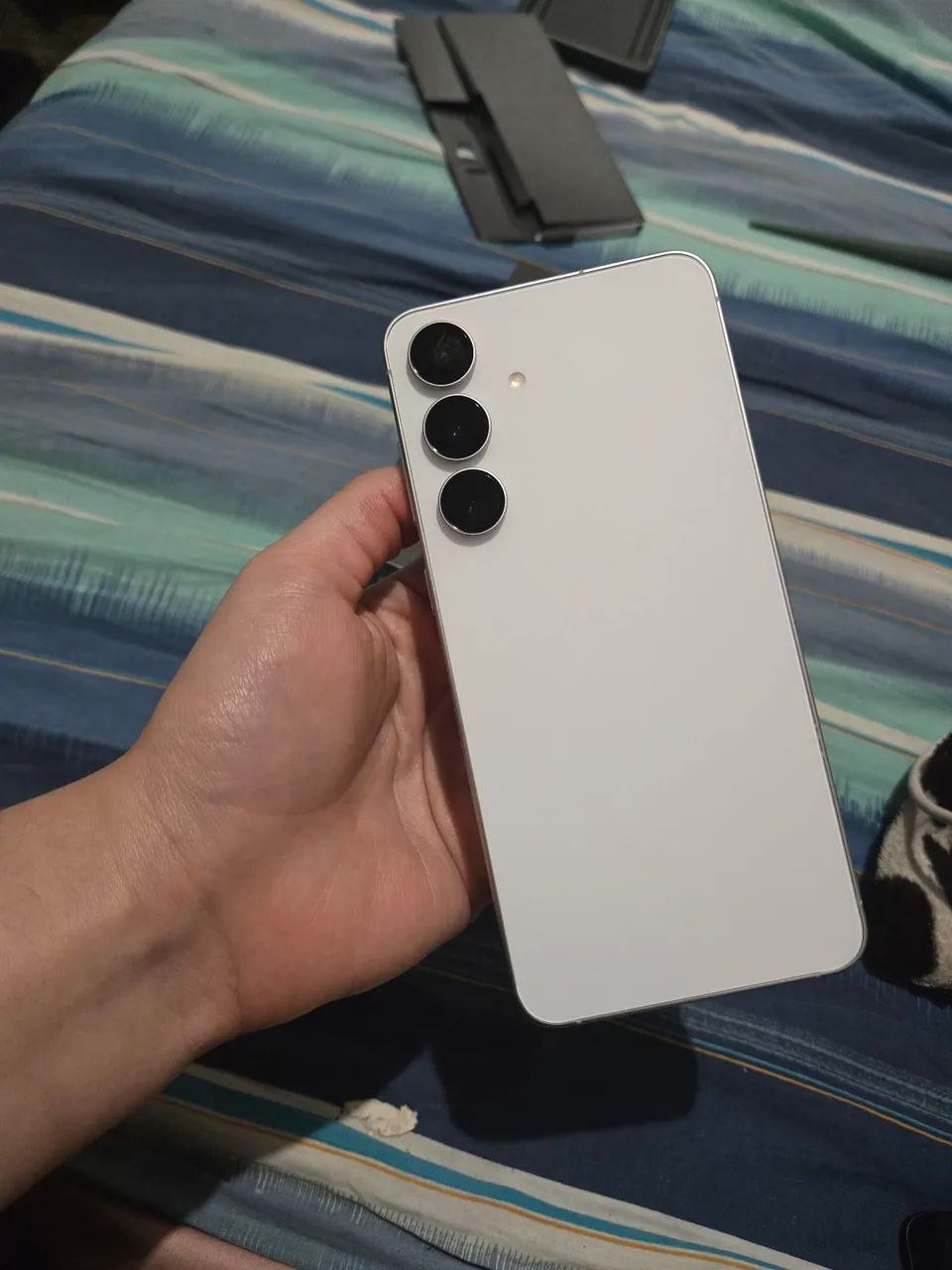 Celular novo s25 FE 256gb 