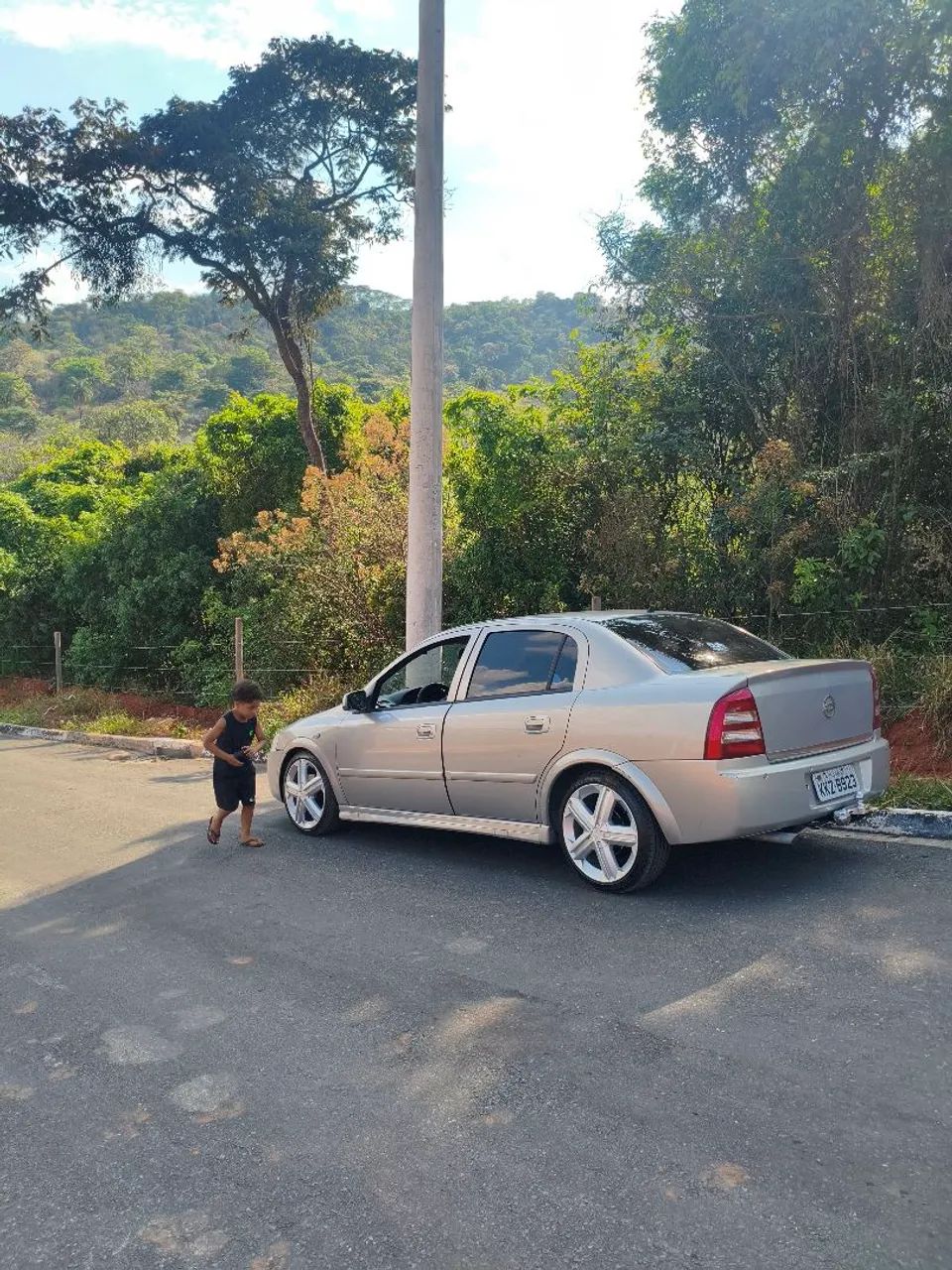 Chevrolet Astra Sedan 2.0/ CD 2.0 MPFI 8V 4P Aut. 2004