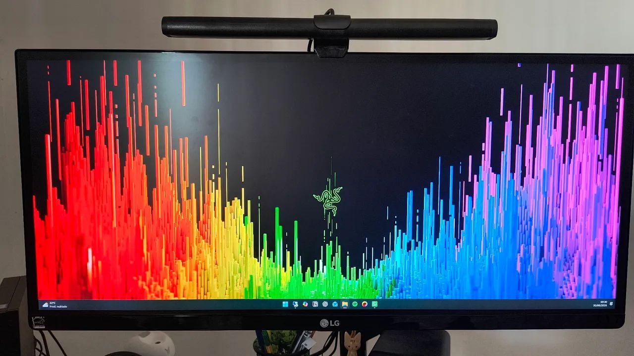 Monitor ultrawide LG 25 polegadas