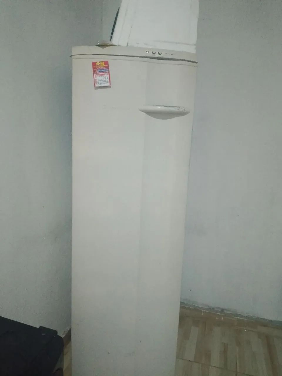vendo frizzer funcionando perfeitamente 