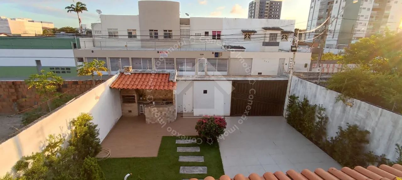 Casa na Atalaia com área de terreno 10x35. - Foto 2