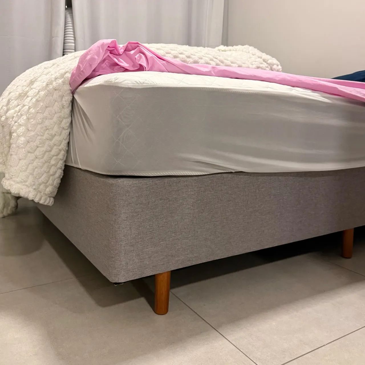 Base Box Mannes + Colchão Casal Molas