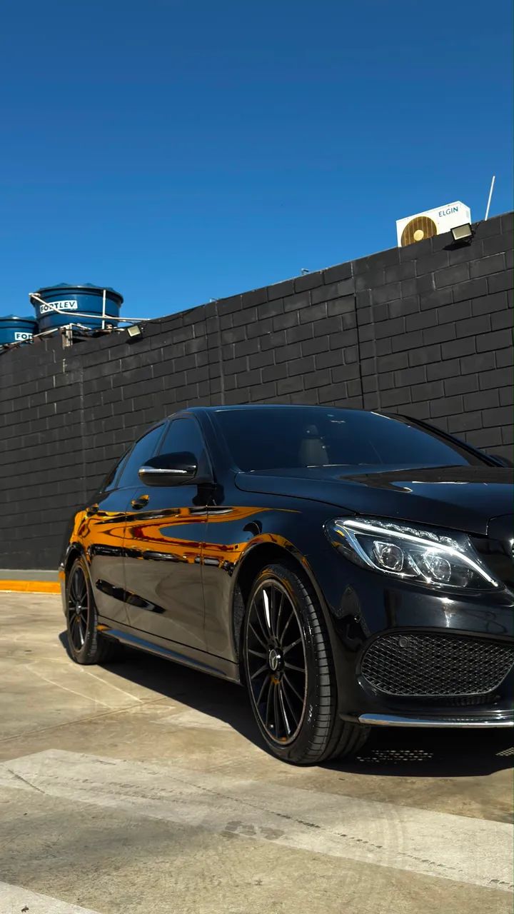 Mercedes-Benz C-250 C-250 Sport 2.0 16V 211cv Aut. 2015