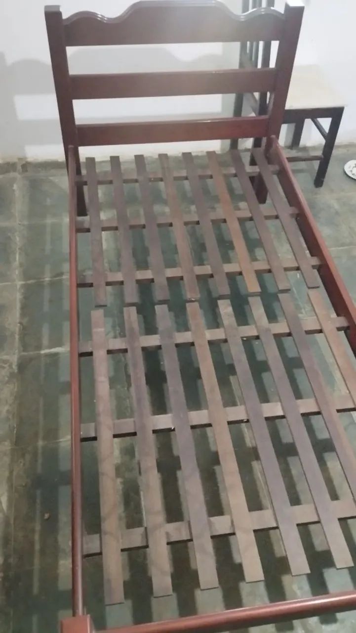 Cama de Solteiro de Madeira com Estrado - Foto 3