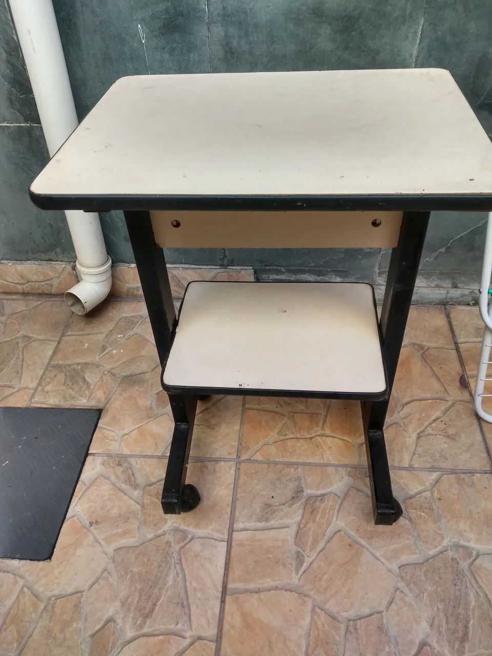 Mesa de apoio para escritório 