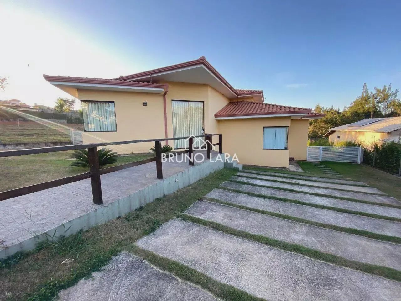 Casa com 2 dormitórios à venda, 180 m² por R$ 890.000,00 - Condomínio Serra Verde - Igarap - Foto 3