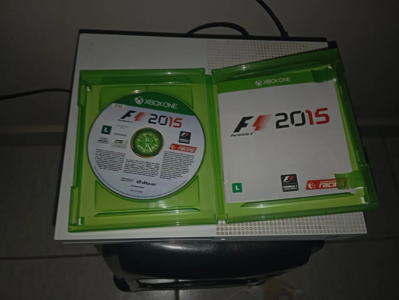 Xbox One S 1TB - Foto 4