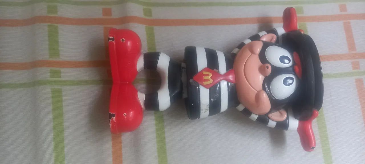 Boneco papa-burguer Mac Donald antigo 