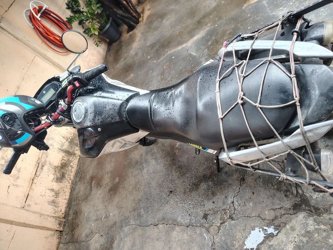 LANDER 250 xtz 