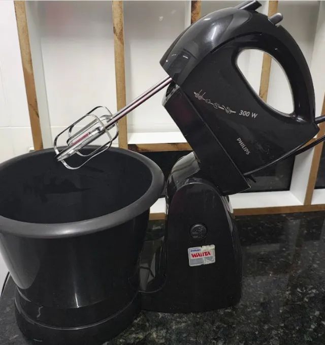 Batedeira Philips Walita com 02 tigelas