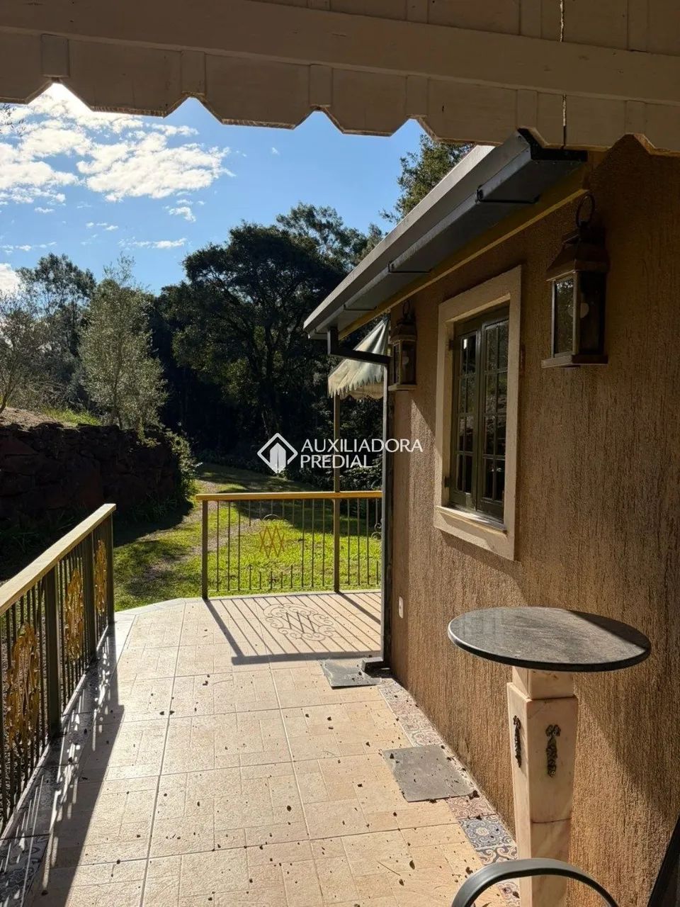 Casa com 3 Dormitórios Localização Tranquila - Foto 4