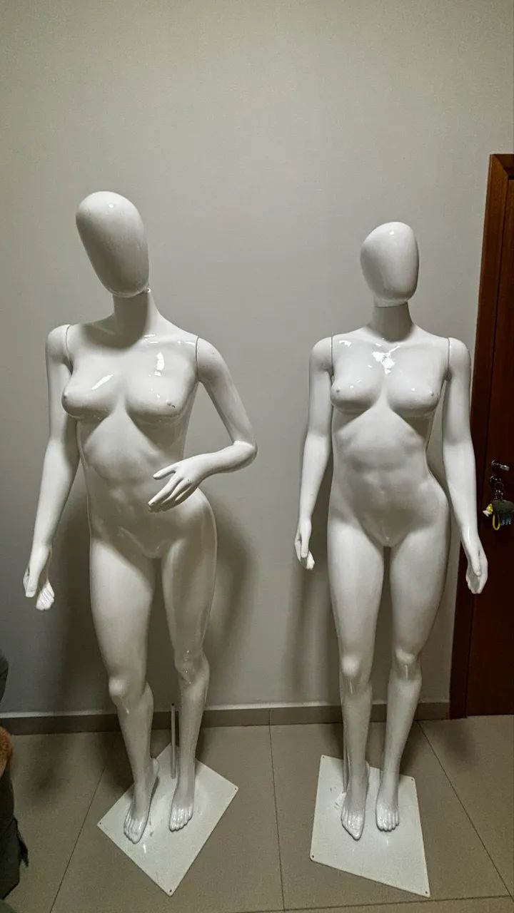 Manequins femininos - Foto 3