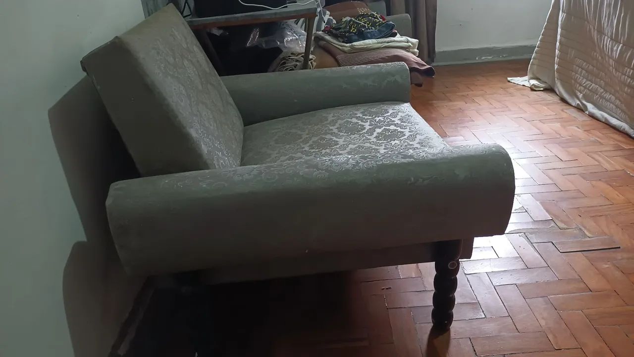 Poltrona madeira vintage  - Foto 4