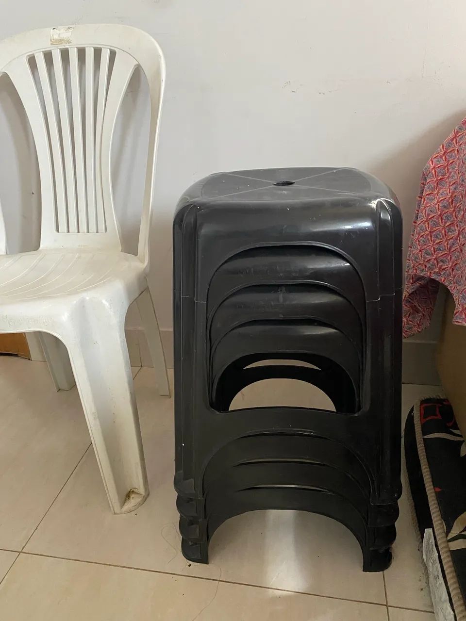 TUDO POR 80,00 (CADEIRAS) - Foto 3