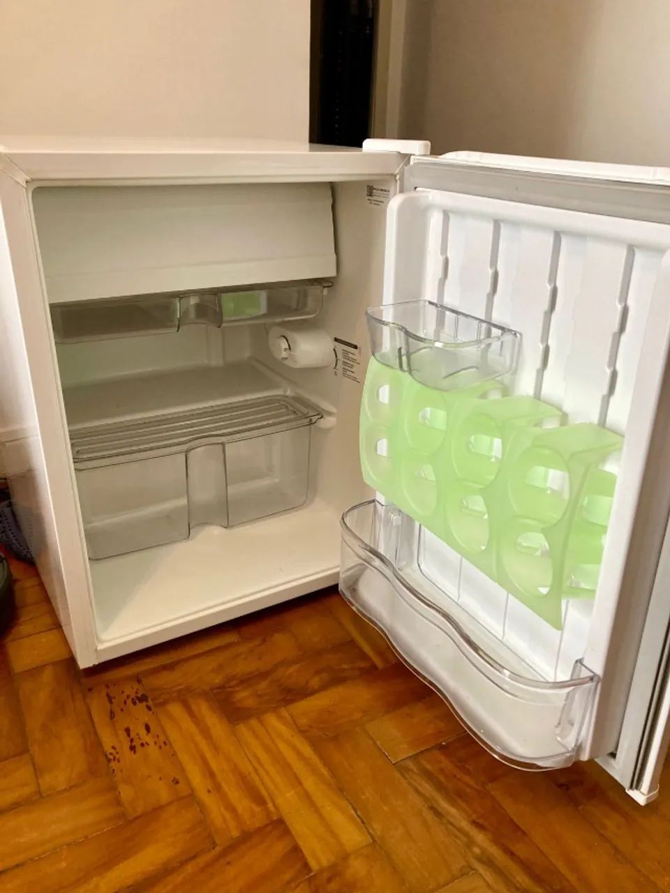 Frigobar Consul Compacto 80 litros - Foto 3