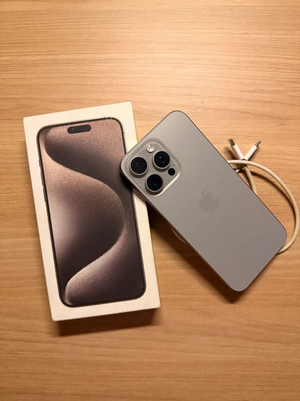 iPhone 15 Pro Max 256GB ? Titânio Natural - Foto 2