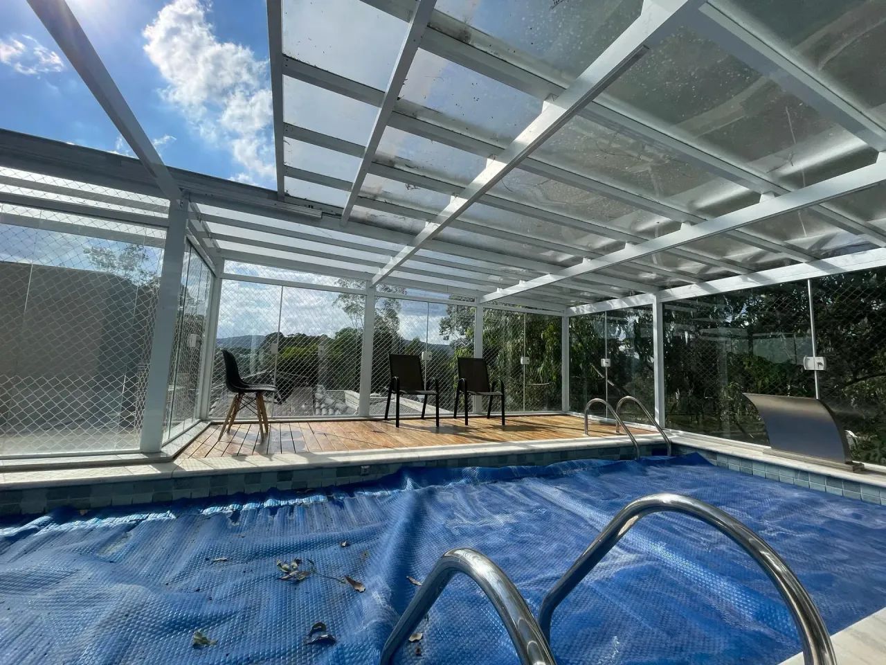 CONDOMINIO FECHADO CANTAREIRA