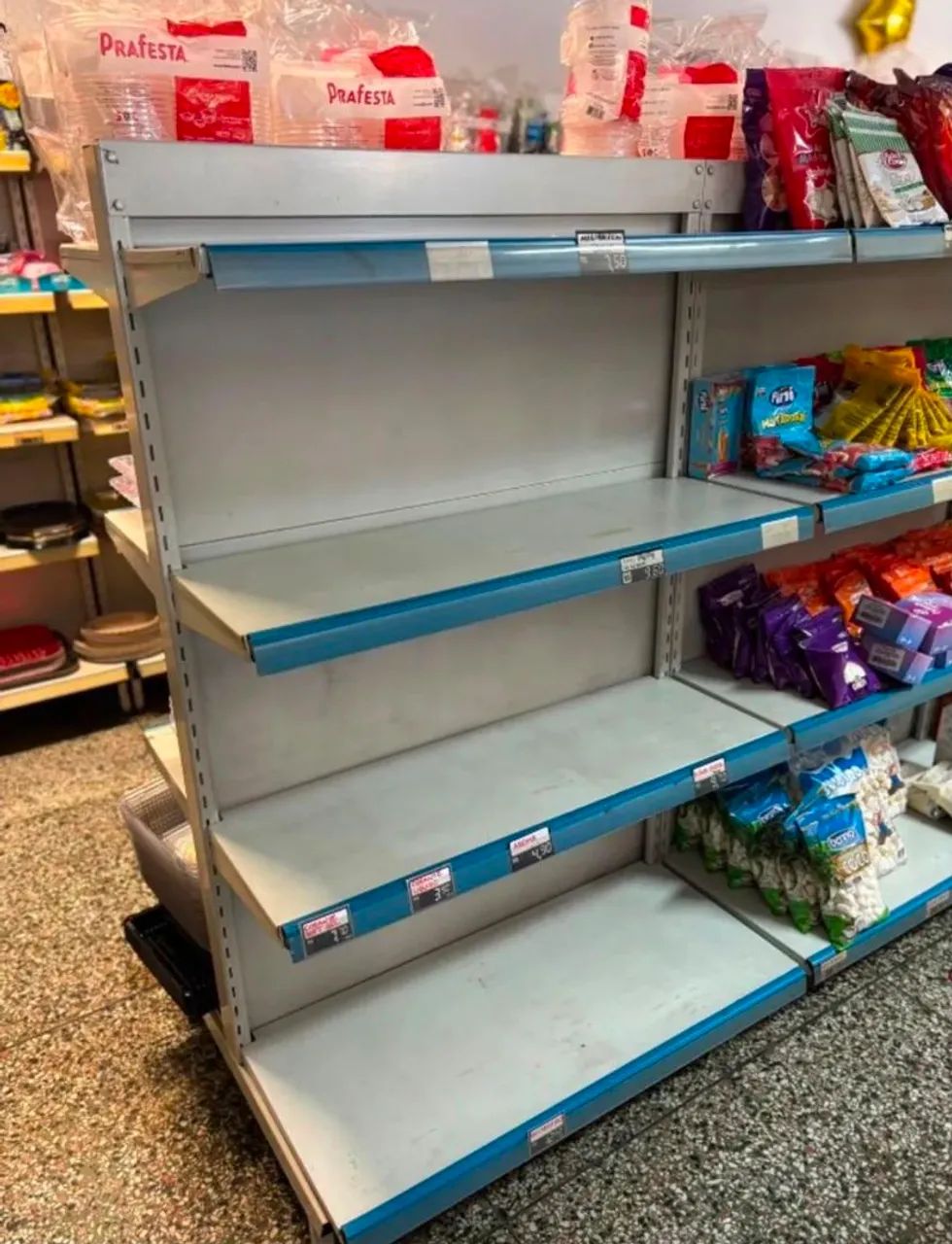 Gôndola para comércio 