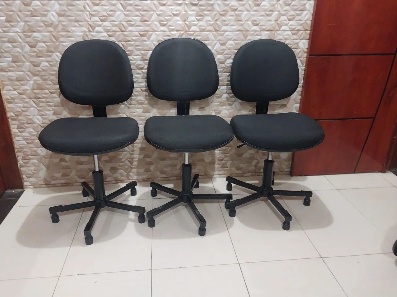 Cadeira de costureira  - Foto 2