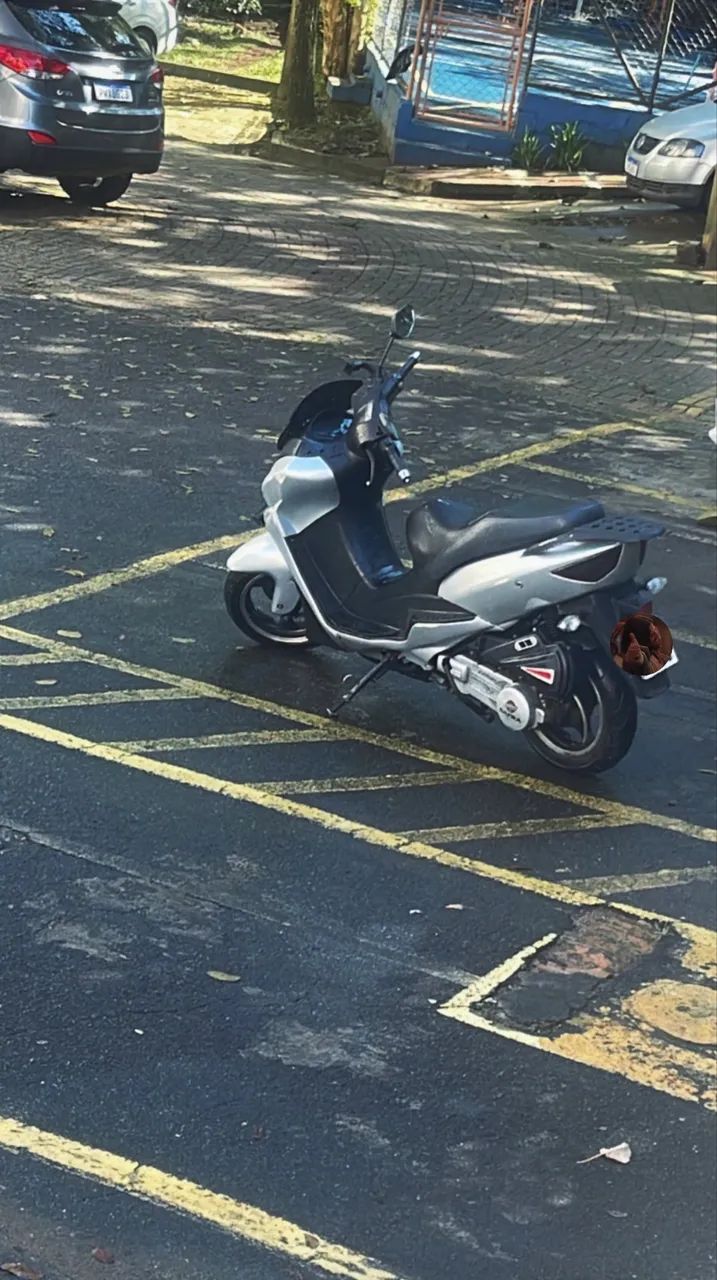 Scooter Dafra - Foto 4