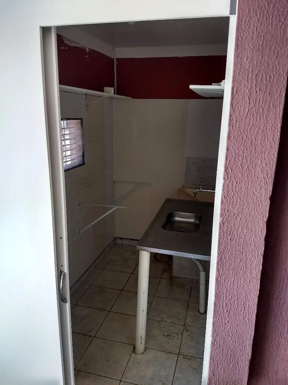 Alugo loja na QNA 11 de Taguatinga centro particular *  - Foto 5