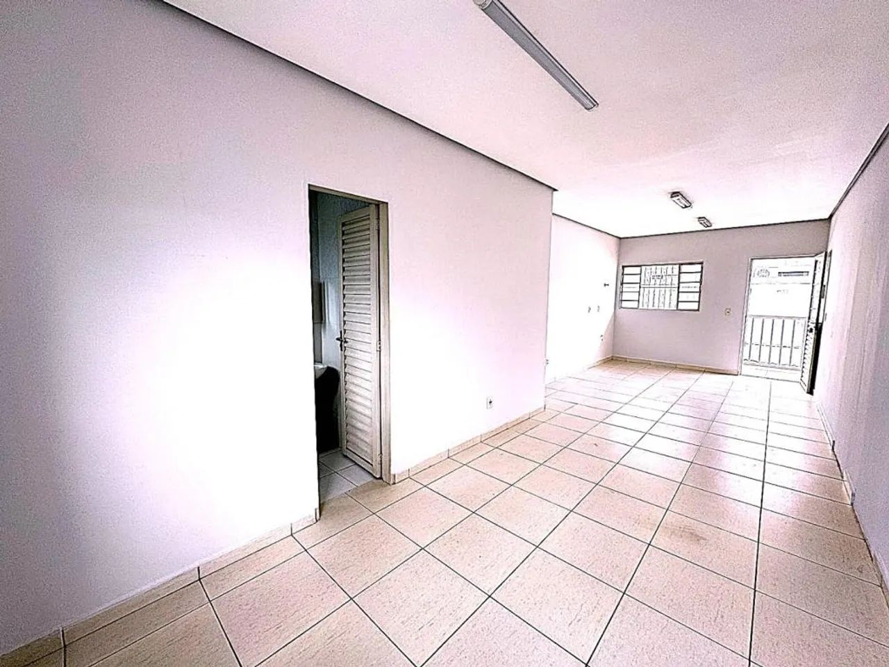 Aluga-se Sala no Setor Campinas, Av. Alberto Miguel com 25,43 m2, Sala 30 - Foto 2