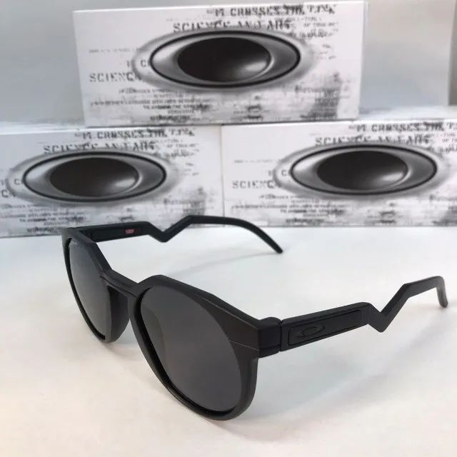 Óculos Oakley HTSN Polarizado - Black