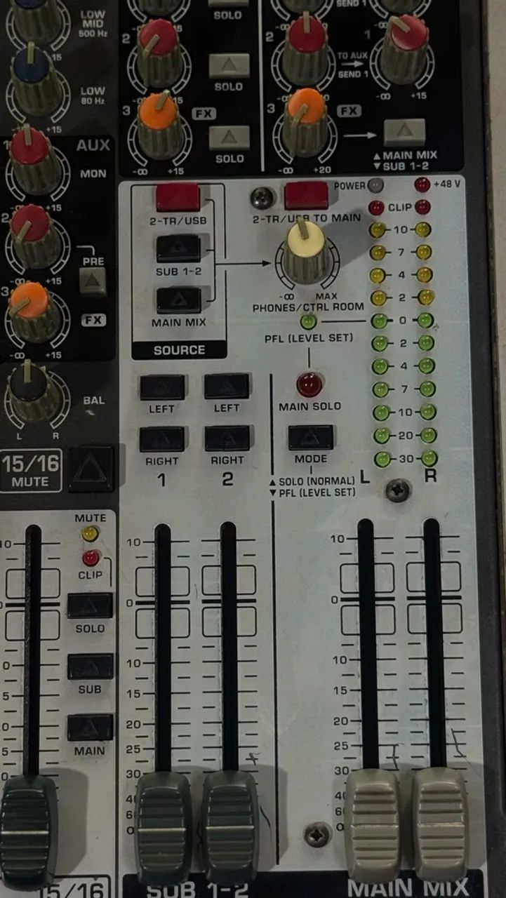 Mesa de Som |Behriger xenyx 2222 USB| - Foto 5