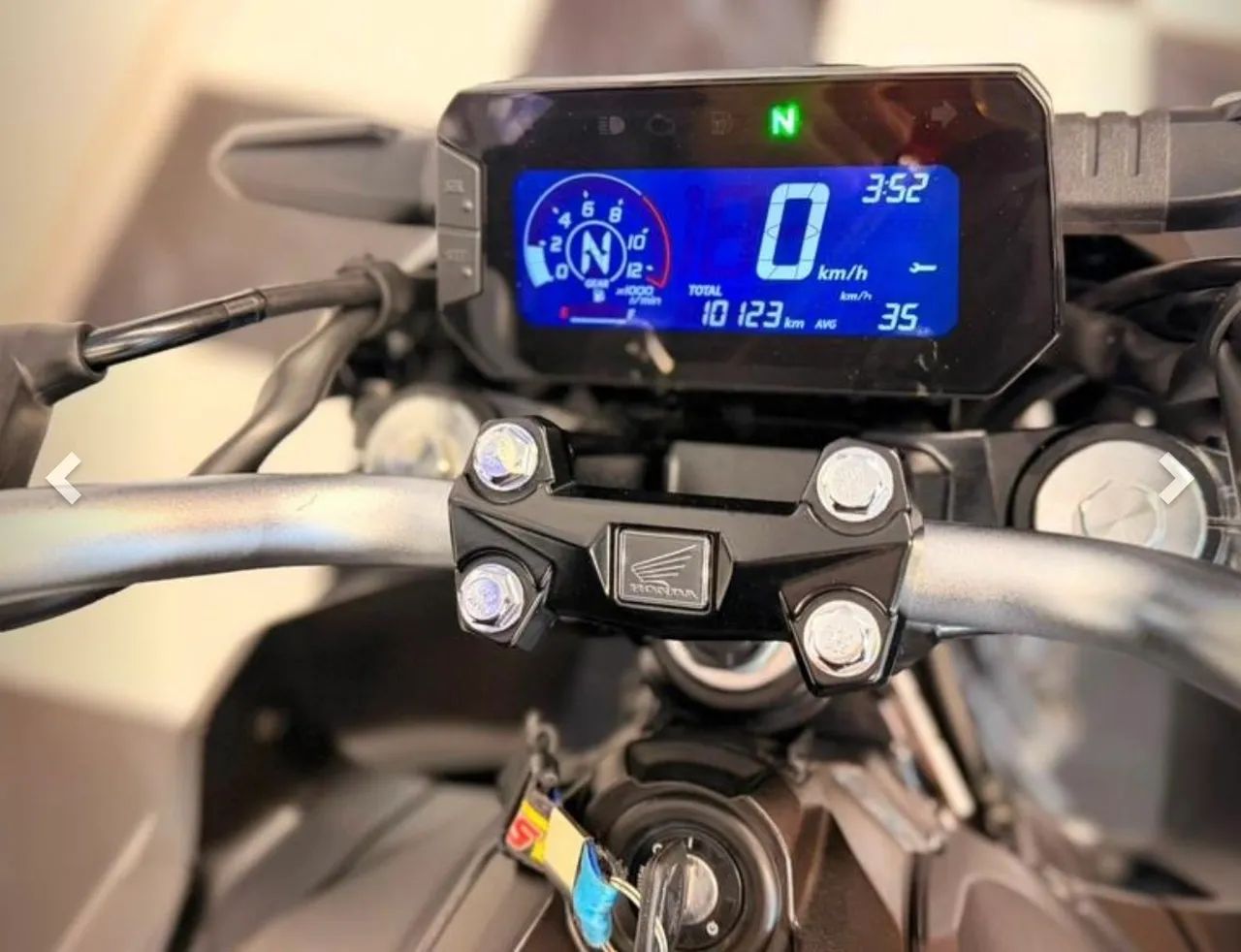 2025 HONDA CB 300F TWISTER CBS - Foto 4