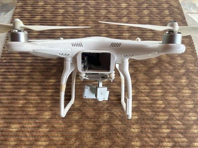Drone DJI Phantom 2 Vision+ Completo com Câmera, Controle, Caixa e Acessórios - Foto 2