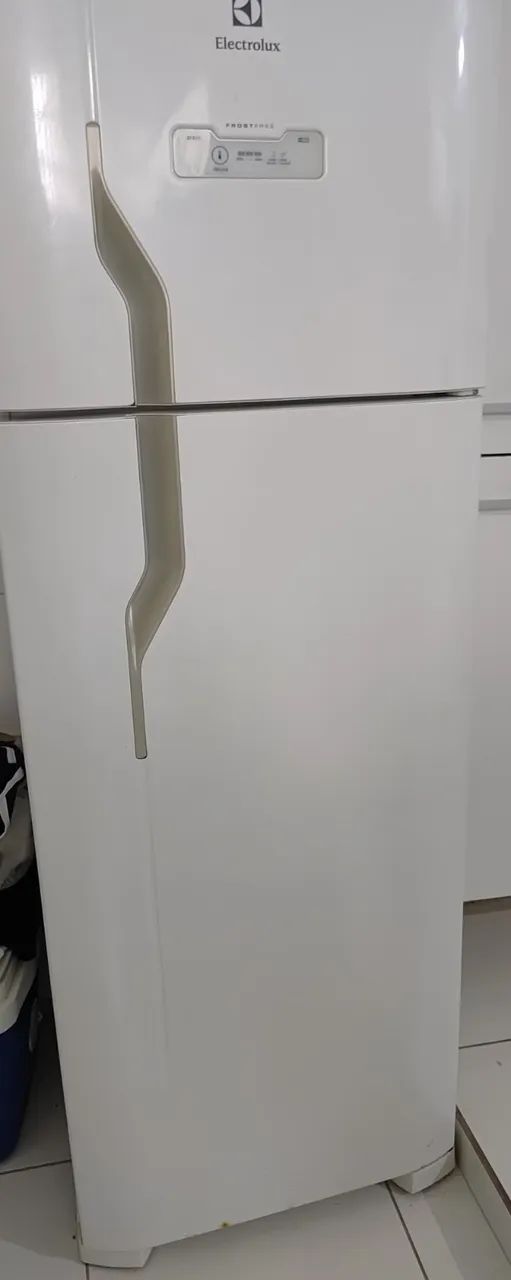 GELADEIRA FROST FREE ELECTROLUX 127V 