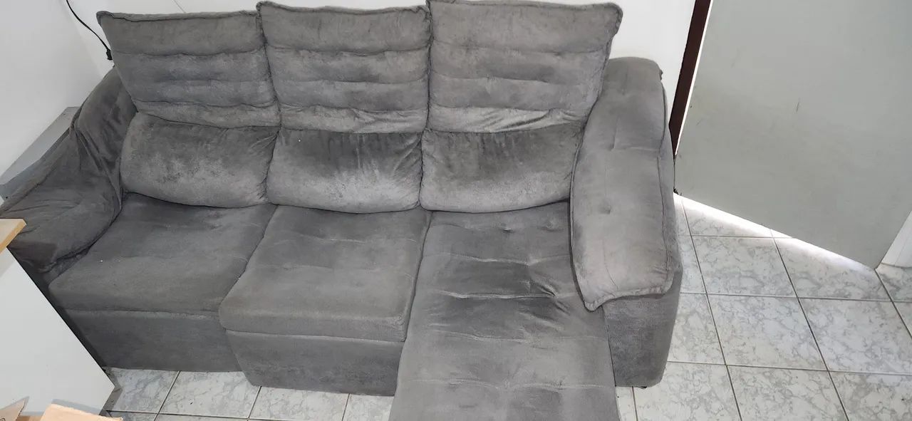 Sofa retrátil de três lugares  - Foto 2