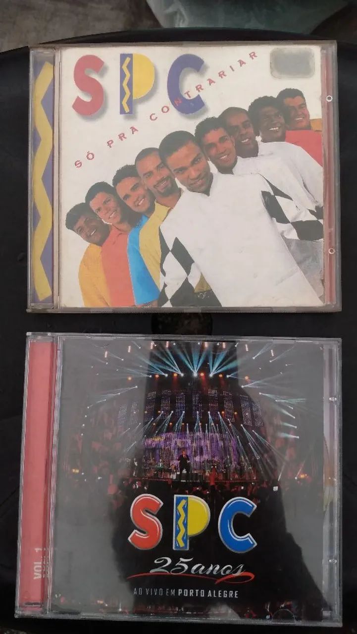 2 cds só pra contrariar ótimo estado. 