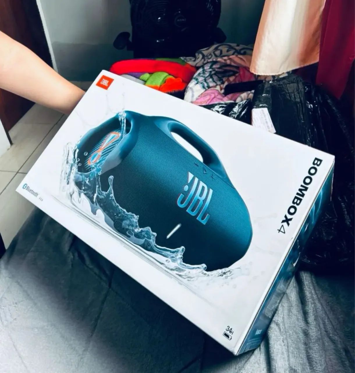 ? JBL ORIGINAL NOVA E LACRADA ?  - Foto 2