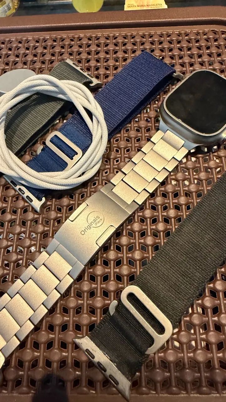 Apple Watch Ultra 2 - Foto 2