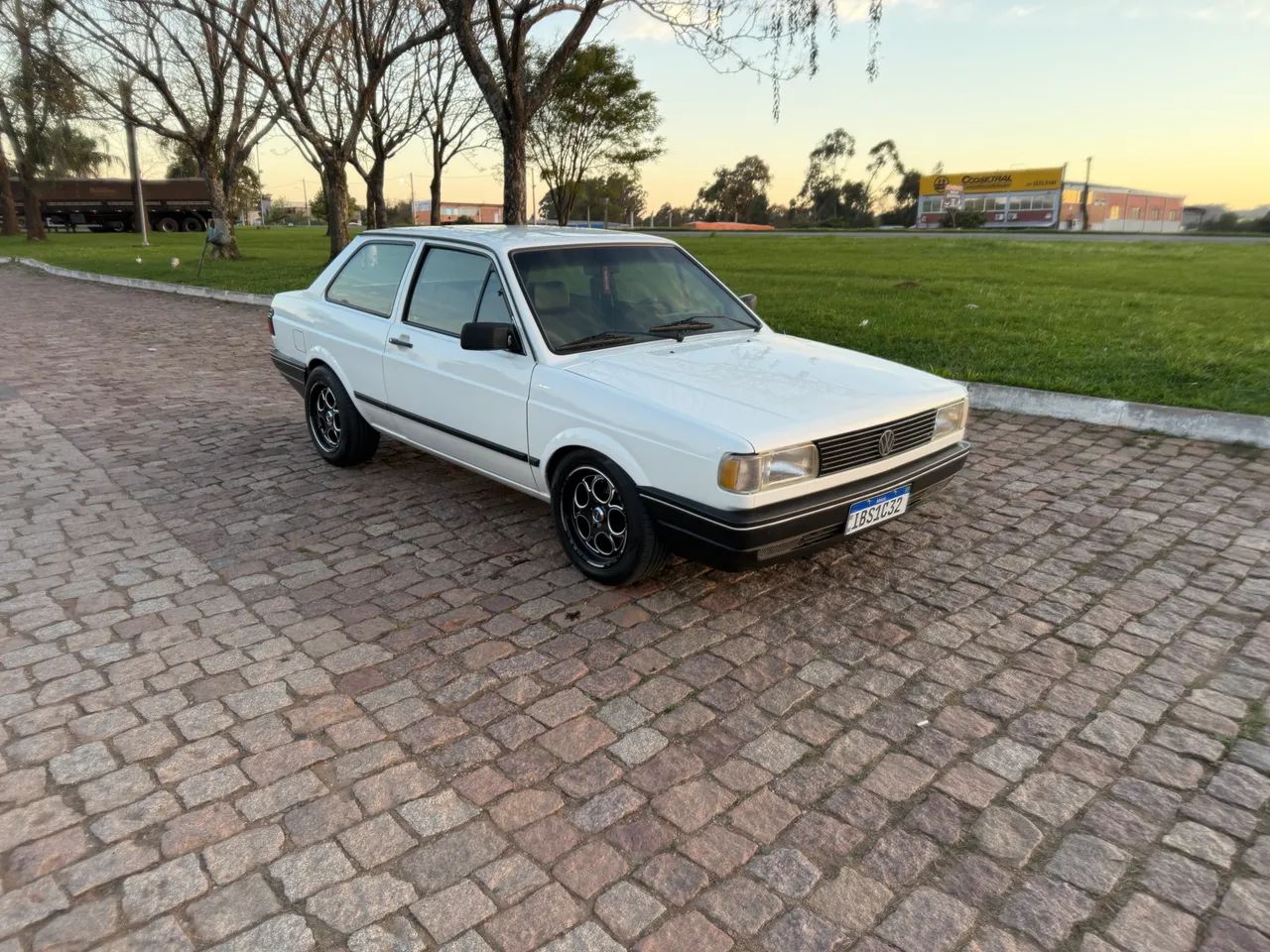 Volkswagen Voyage CL 1.8 (álcool) 1992